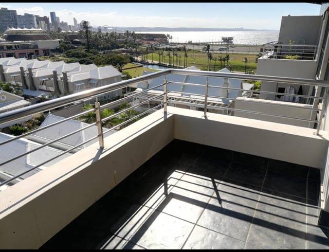 2 BEDROOM APARTMENT FOR SALE IN POINT WATERFRONT